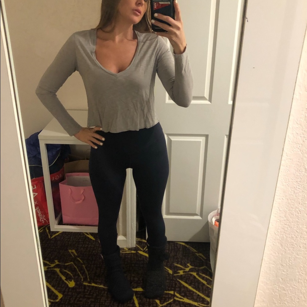 long sleeve crop top